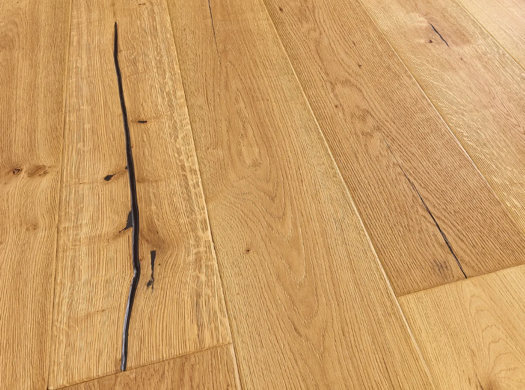Wandsworth 220mm Natural Distressed Hardwax Oiled Straight Engineered