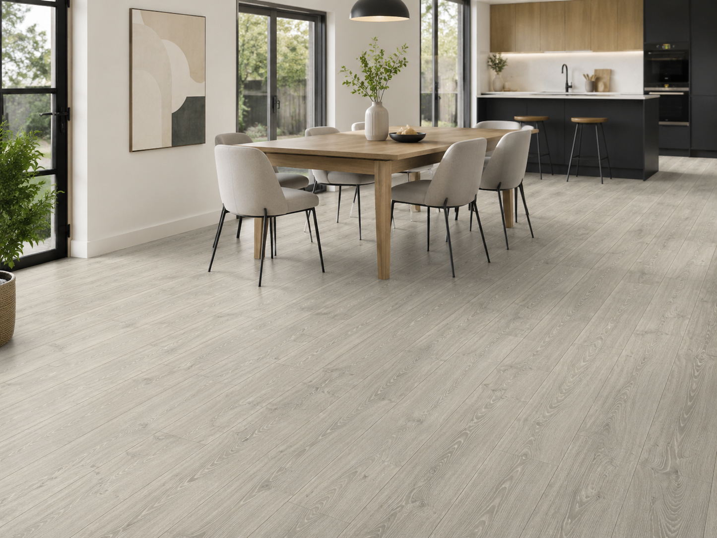 Light grey Oak 12mm Laminate