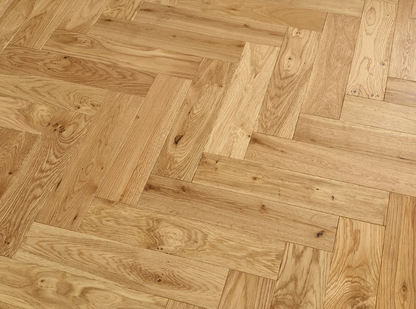 Mayfair 90mm Natural Brushed & Lacquered Herringbone Engineered