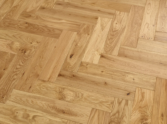 Mayfair 90mm Natural Brushed & Lacquered Herringbone Engineered